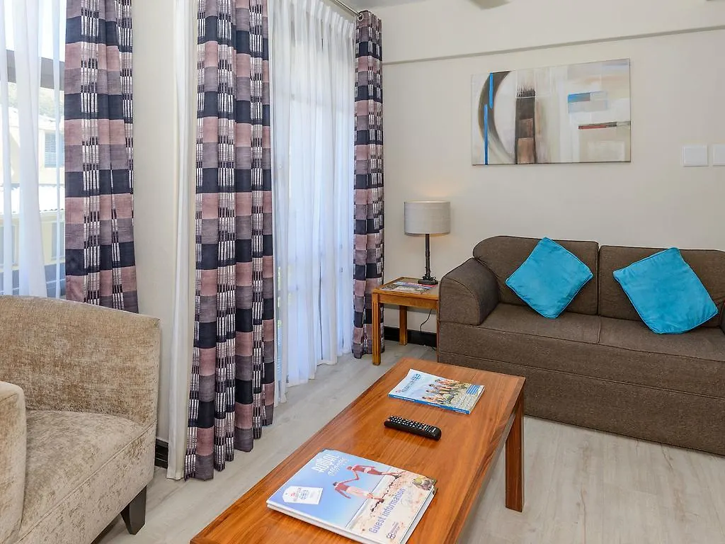 Royal Atlantic Aparthotel Cape Town 3*,