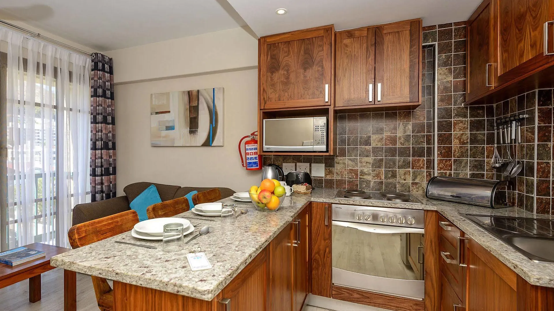 Royal Atlantic Aparthotel Cape Town 3*,