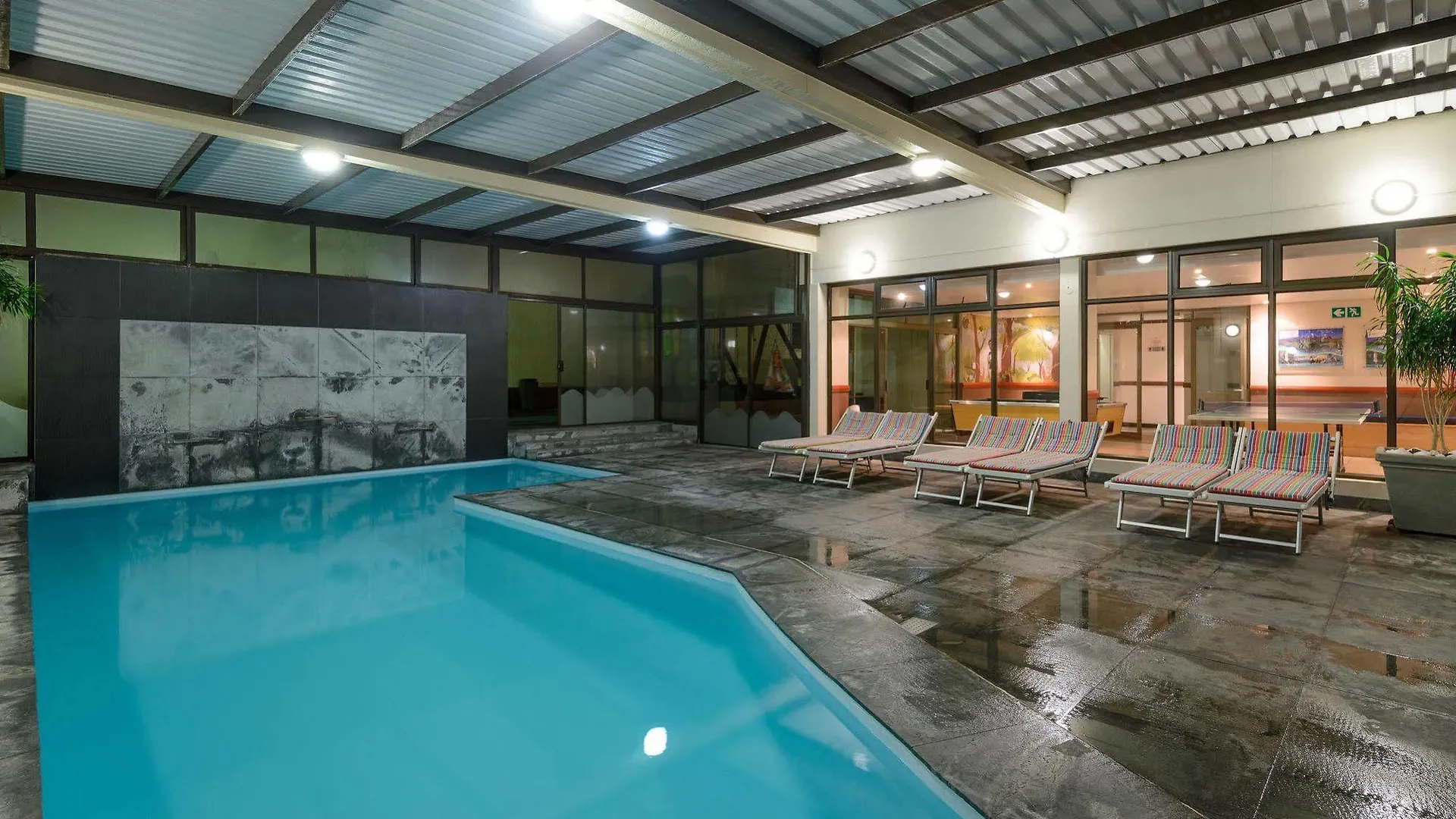 Royal Atlantic Aparthotel Cape Town